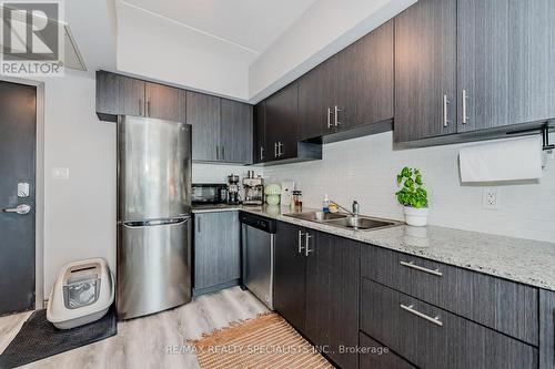F 614 - 275 Larch Street, Waterloo, ON - Indoor Photo Showing Kitchen With Double Sink