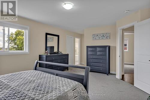 3 Burrows Court W, Kawartha Lakes (Lindsay), ON - Indoor Photo Showing Bedroom