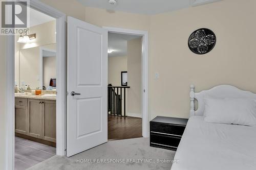 3 Burrows Court W, Kawartha Lakes (Lindsay), ON - Indoor Photo Showing Bedroom