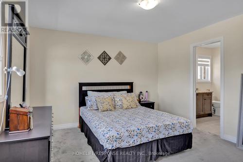 3 Burrows Court W, Kawartha Lakes, ON - Indoor Photo Showing Bedroom