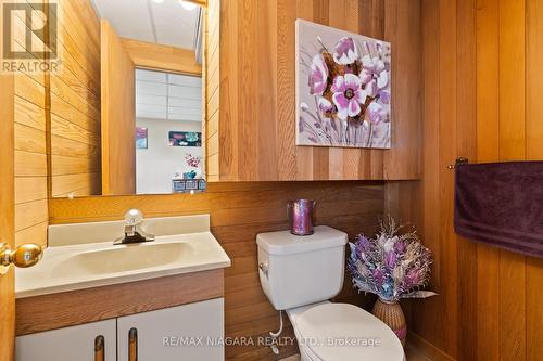 263 Barrick Road, Port Colborne, ON - Indoor Photo Showing Bathroom