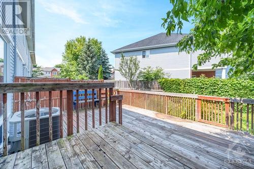 192 Kinross Private, Ottawa, ON - Outdoor With Exterior