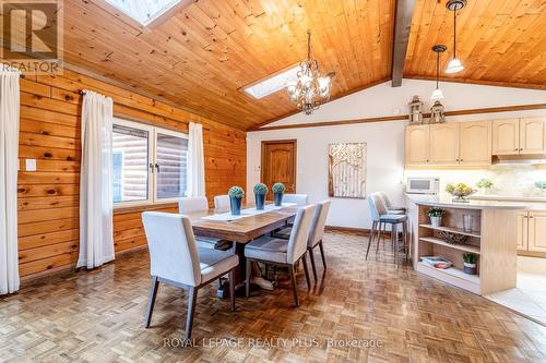 14188 Winston Churchill Boulevard, Caledon, ON - Indoor Photo Showing Dining Room