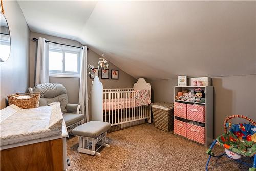 3791 Netherby Road, Fort Erie, ON - Indoor Photo Showing Bedroom