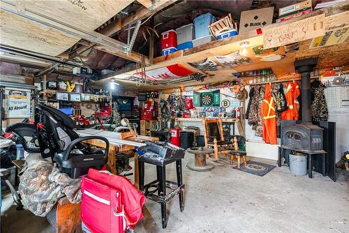 3791 Netherby Road, Fort Erie, ON - Indoor Photo Showing Garage