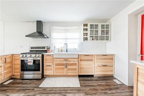 3791 Netherby Road, Fort Erie, ON - Indoor Photo Showing Kitchen