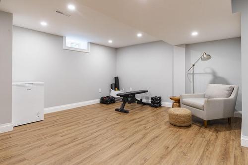 38 Sunning Hill Avenue, Hamilton, ON - Indoor Photo Showing Basement