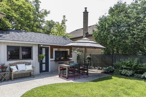 38 Sunning Hill Avenue, Hamilton, ON - Outdoor