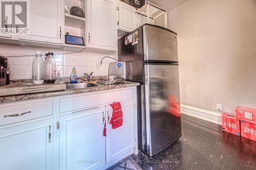 171 Bay Street S, Hamilton, ON - Indoor Photo Showing Kitchen With Double Sink