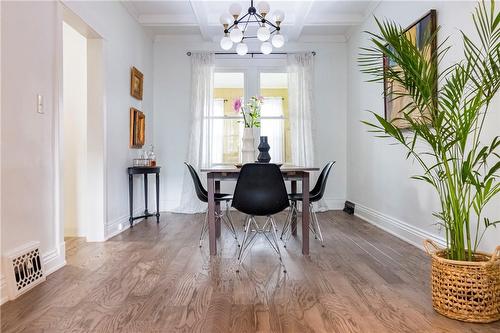 460 Dunsmure Road, Hamilton, ON - Indoor Photo Showing Dining Room