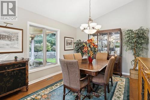 29 Tamarack Court, Grimsby, ON - Indoor Photo Showing Dining Room