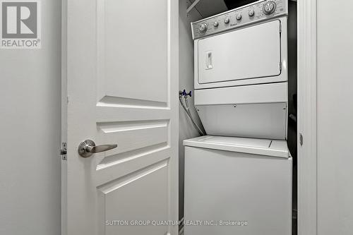 309 - 2240 Lake Shore Boulevard W, Toronto, ON - Indoor Photo Showing Laundry Room