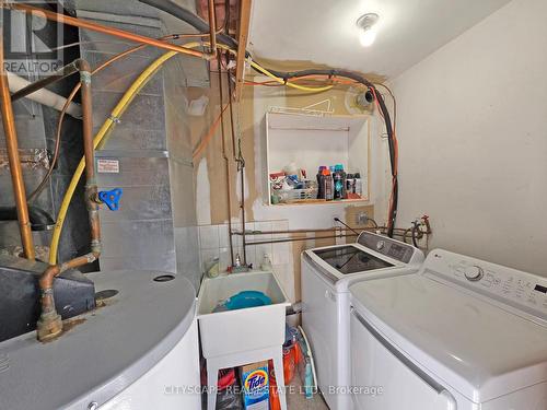 29 Centrepark Drive, Toronto (Brookhaven-Amesbury), ON - Indoor Photo Showing Laundry Room