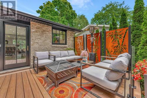 464 Anthony Drive, Oakville, ON - Outdoor With Deck Patio Veranda