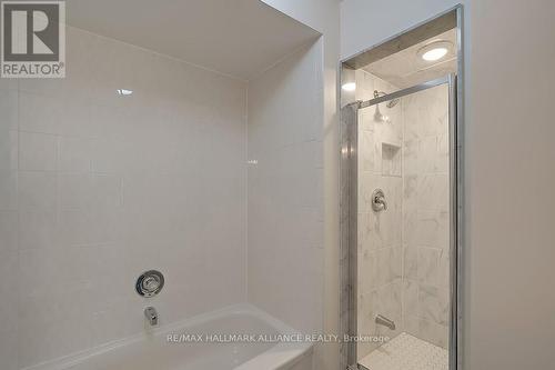 1136 Mccraney Street E, Oakville, ON - Indoor Photo Showing Bathroom