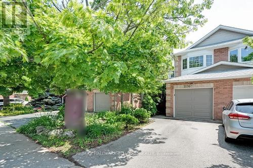 1136 Mccraney Street E, Oakville, ON - Outdoor