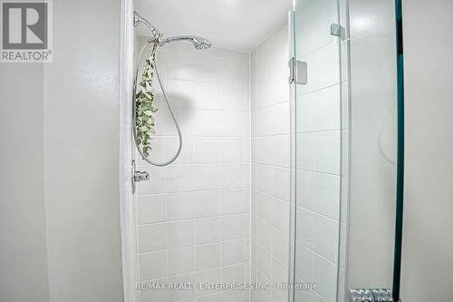 2005 - 235 Sherway Gardens Road, Toronto, ON - Indoor Photo Showing Bathroom