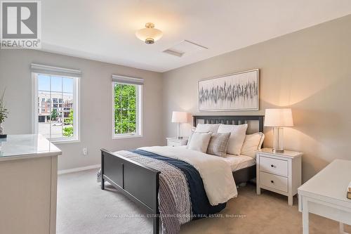 236 Georgian Drive, Oakville, ON - Indoor Photo Showing Bedroom