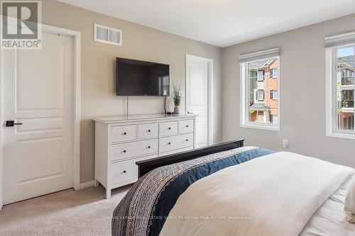 236 Georgian Drive, Oakville, ON - Indoor Photo Showing Bedroom