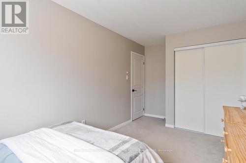 236 Georgian Drive, Oakville, ON - Indoor Photo Showing Bedroom