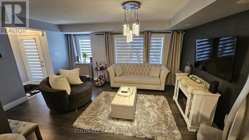 280 - 250 Sunny Meadow Boulevard, Brampton, ON - Indoor Photo Showing Living Room