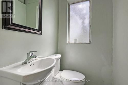 411 - 2000 Bloor Street W, Toronto, ON - Indoor Photo Showing Bathroom