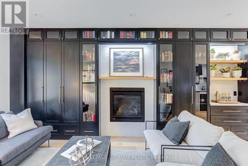 440 Quebec Avenue, Toronto, ON - Indoor Photo Showing Living Room With Fireplace