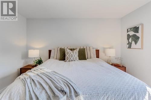 440 Quebec Avenue, Toronto, ON - Indoor Photo Showing Bedroom