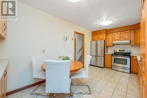 13184 10 Side Road, Halton Hills, ON - Indoor Photo Showing Kitchen