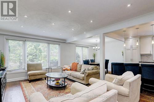 53 Saybrook Avenue, Toronto, ON - Indoor Photo Showing Living Room