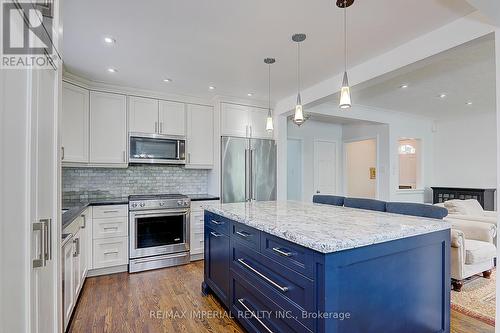 53 Saybrook Avenue, Toronto, ON - Indoor Photo Showing Kitchen With Upgraded Kitchen