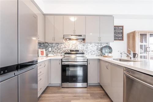 177 Flagg Avenue, Paris, ON - Indoor Photo Showing Kitchen With Stainless Steel Kitchen With Upgraded Kitchen