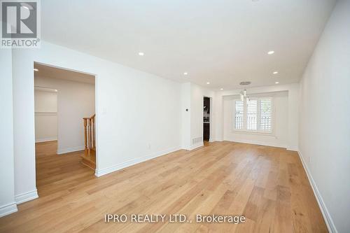 293 O'Donoghue Avenue, Oakville, ON - Indoor Photo Showing Other Room