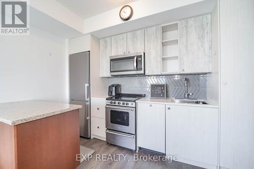 1007 - 251 Manitoba Street, Toronto (Mimico), ON - Indoor Photo Showing Kitchen