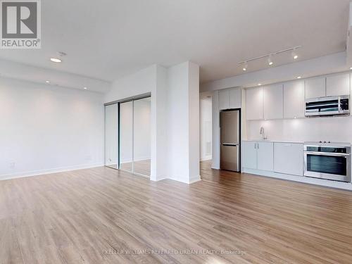 3012 - 1928 Lake Shore Boulevard W, Toronto (South Parkdale), ON - Indoor Photo Showing Kitchen