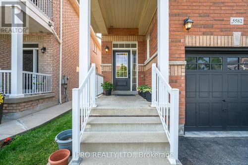 5582 Fudge Terrace, Mississauga, ON - Outdoor