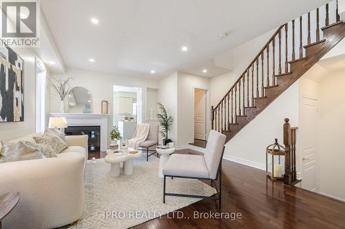 5582 Fudge Terrace, Mississauga, ON - Indoor Photo Showing Living Room With Fireplace