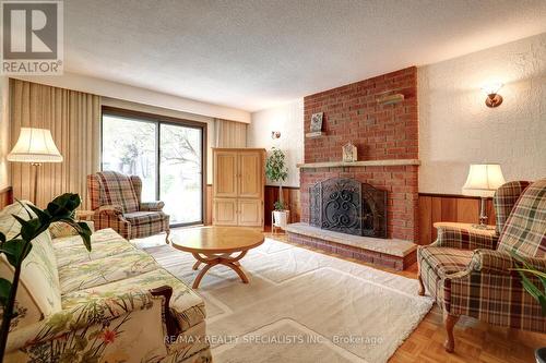 2576 King Forrest Drive, Mississauga, ON - Indoor Photo Showing Living Room With Fireplace