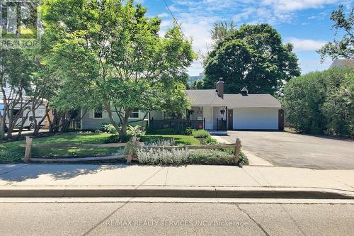 1924 Balsam Avenue, Mississauga, ON - Outdoor