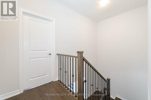 32 Camino Real Drive, Caledon, ON - Indoor Photo Showing Other Room