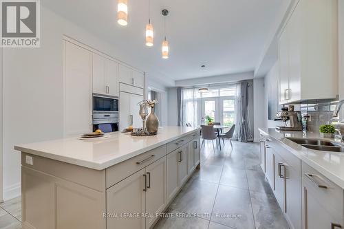 377 Tudor Avenue, Oakville (Old Oakville), ON - Indoor Photo Showing Kitchen With Double Sink With Upgraded Kitchen