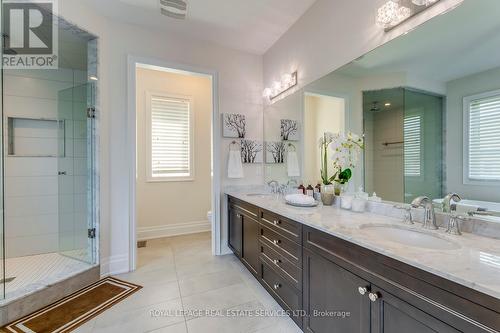 377 Tudor Avenue, Oakville (Old Oakville), ON - Indoor Photo Showing Bathroom