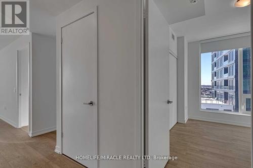 821E - 8868 Yonge Street, Richmond Hill, ON - Indoor Photo Showing Other Room