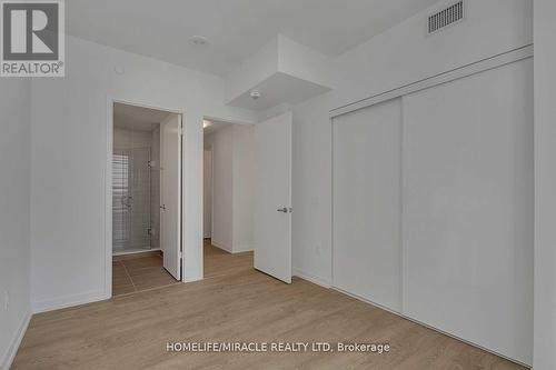 821E - 8868 Yonge Street, Richmond Hill, ON - Indoor Photo Showing Other Room