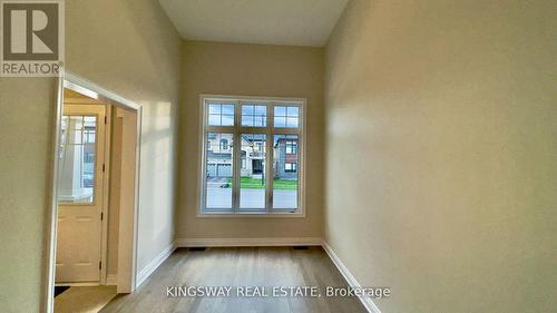 109 Bearberry Road, Springwater, ON - Indoor Photo Showing Other Room