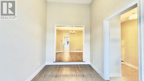 109 Bearberry Road, Springwater, ON - Indoor Photo Showing Other Room