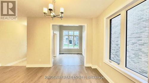 109 Bearberry Road, Springwater, ON - Indoor Photo Showing Other Room