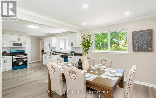 578 Trafford Crescent, Oakville, ON - Indoor Photo Showing Dining Room