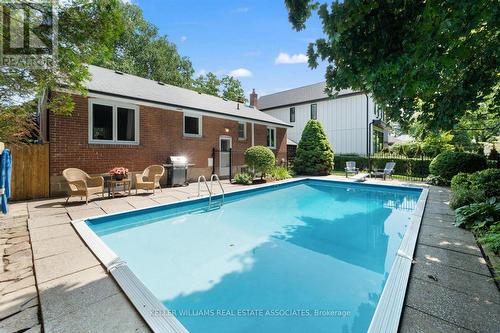 1280 Minnewaska Trail, Mississauga, ON - Outdoor With In Ground Pool