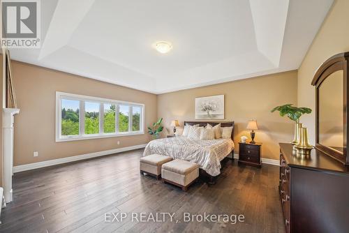 57 Hogan Court, King, ON - Indoor Photo Showing Bedroom